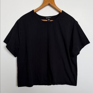 Athleta Black Relaxed Fit Short Sleeve Performance Tee - XL